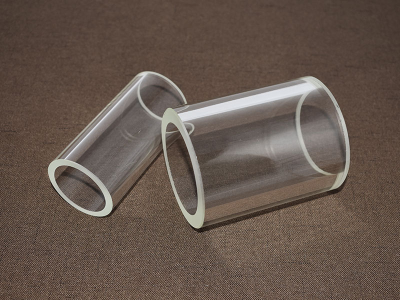 The connection between the borosilicate glass tubing and the equipment.