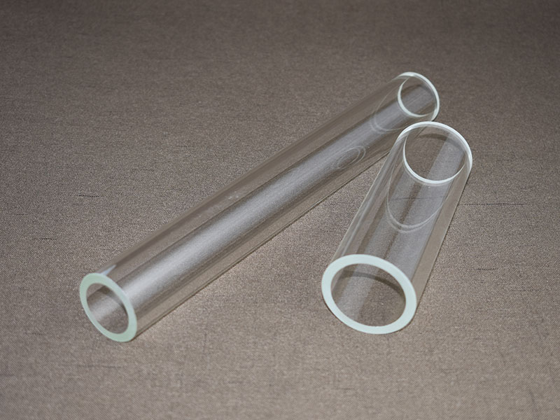 Optical properties of quartz glass-quartz glass tube