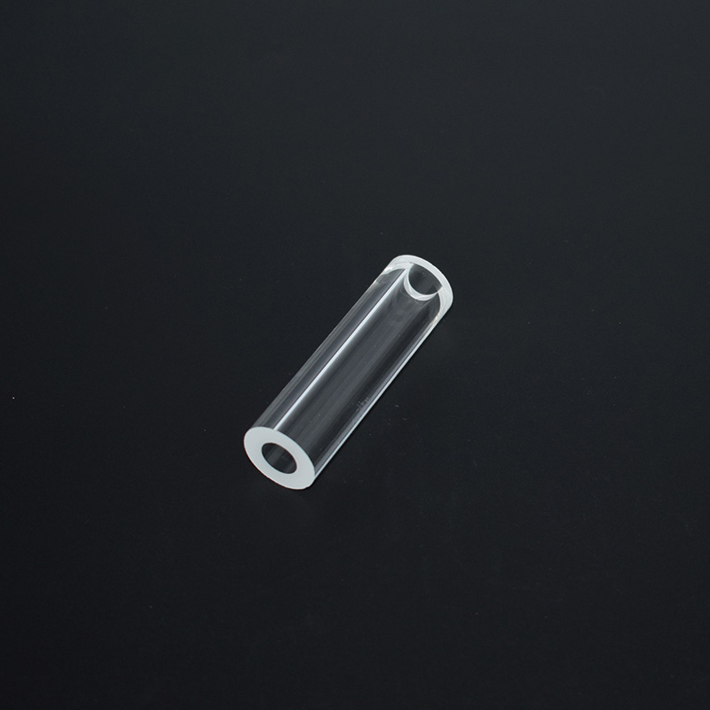 Refractory and acid resistant quartz glass tube